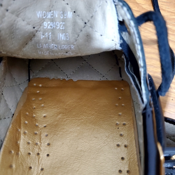 sperry topsider women's size 9 black genuine leather quilted flat. - Picture 5 of 5